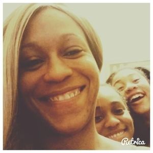 Meet your Posher, Quoi